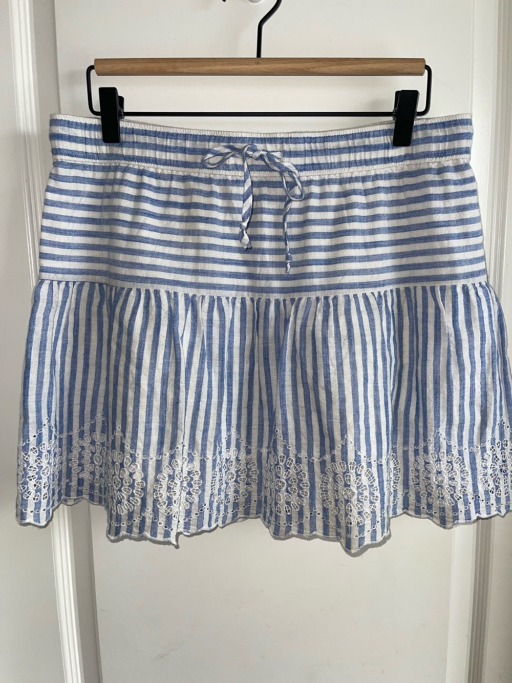 Vineyard Vines Blue White Stripe Skirt Small Eyelet Ruffle Mini